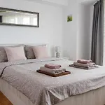 New Luxury Flat In Front Of The Parliament At Unirii Apartment Bukarest