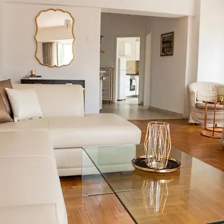New Luxury Flat In Front Of The Parliament At Unirii 아파트