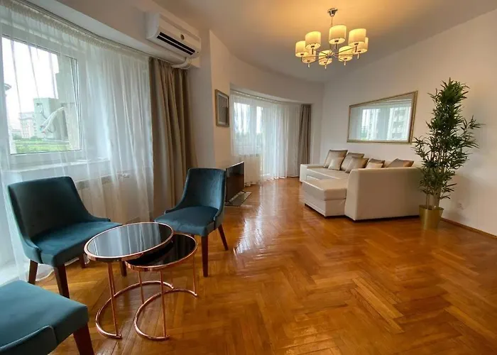 New Luxury Flat In Front Of The Parliament At Unirii Апартаменти Бухарест