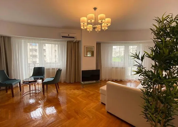 New Luxury Flat In Front Of The Parliament At Unirii