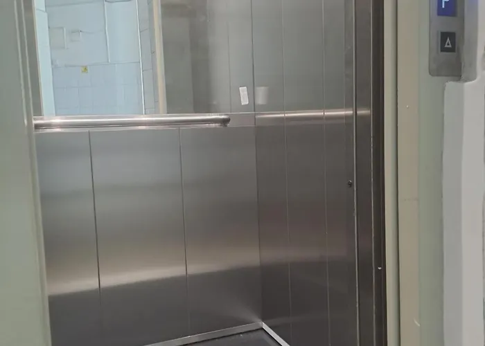 Апартаменти New Luxury Flat In Front Of The Parliament At Unirii *