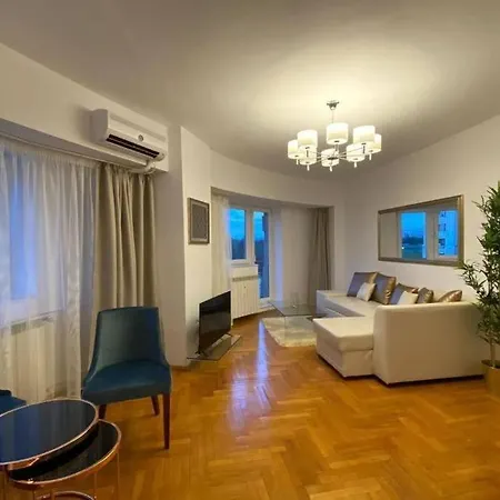 New Luxury Flat In Front Of The Parliament At Unirii *