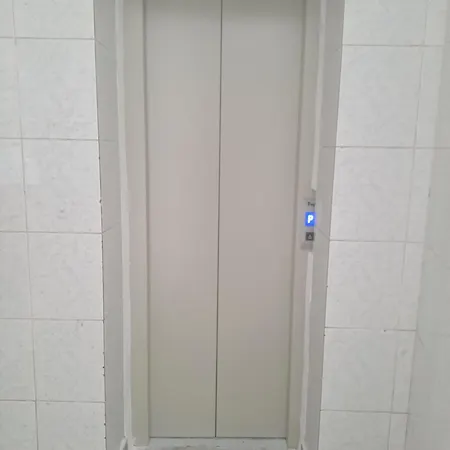 Apartman New Luxury Flat In Front Of The Parliament At Unirii Bukarest